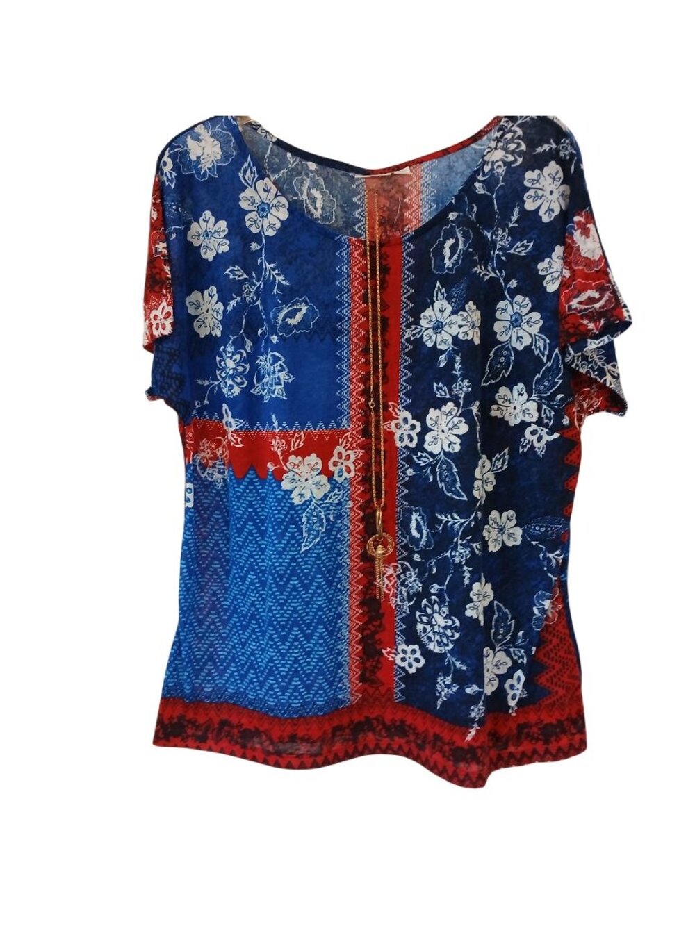 Avenue Size 26/28 Floral Patchwork Top W/ Necklace Red & Blue Short Sleeve #D18